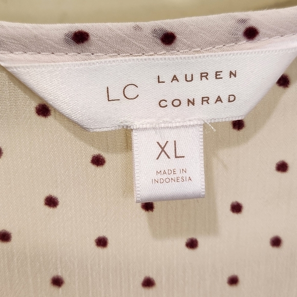 LC Lauren Conrad Cream and Red Polka Dot light weight blouse size L fits M - Picture 3 of 12
